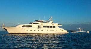 Bahamas private yacht rental